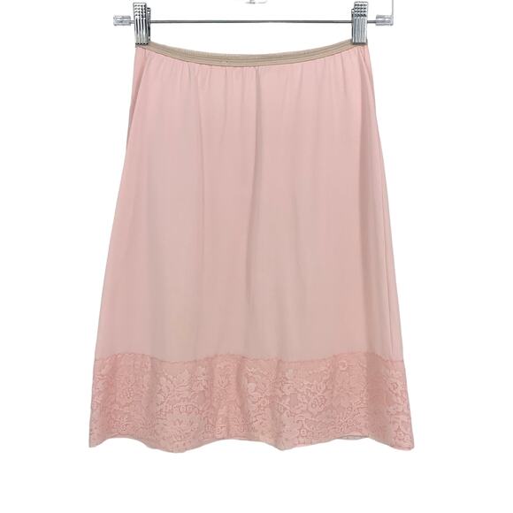 American Vintage Other - Vintage Vassarette Slip Skirt Womens Small Pink Lace Trimmed Hem